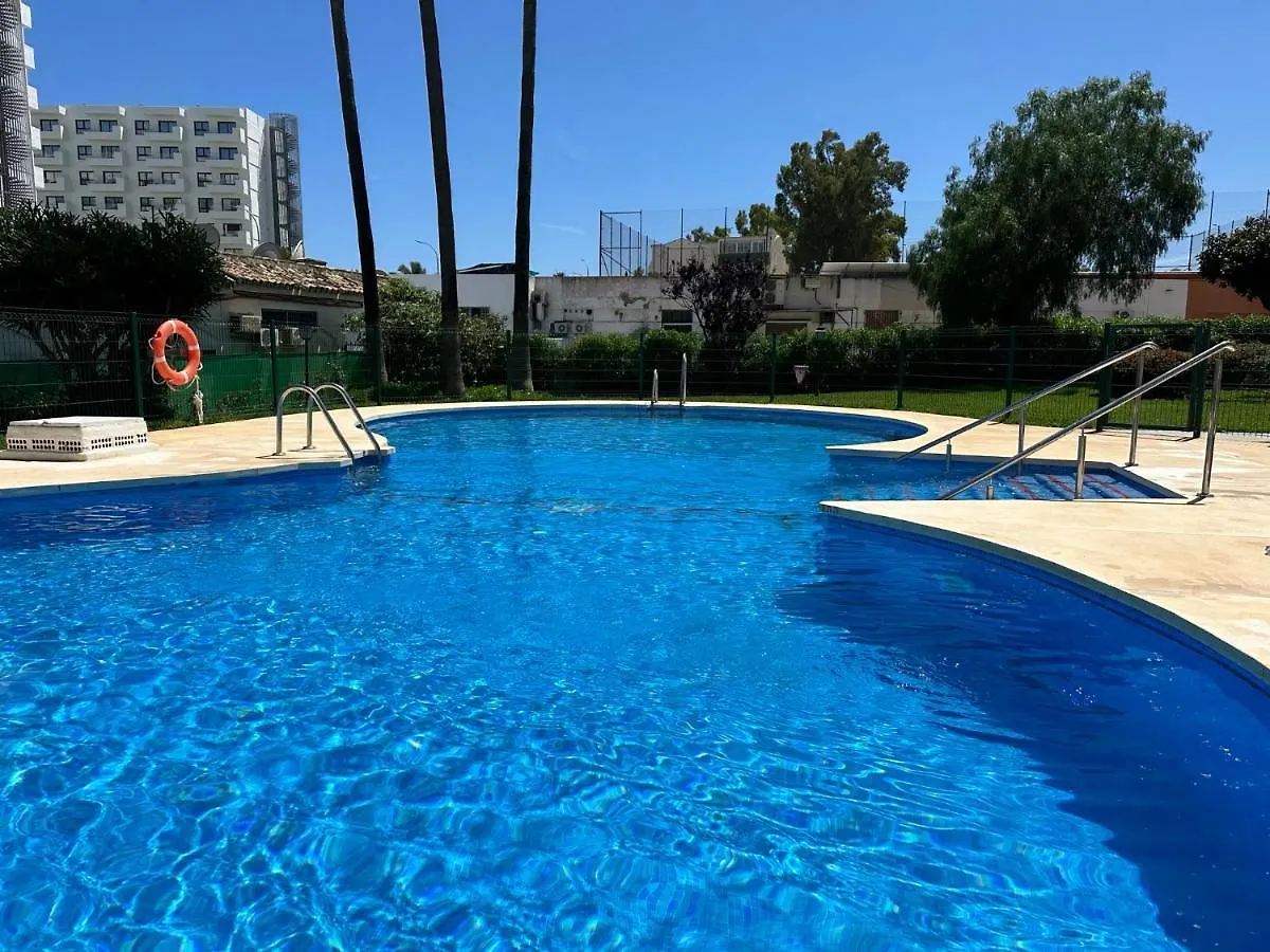 Apartment Apartamento La Carihuela A 2 Minutos De La Playa Torremolinos Spain